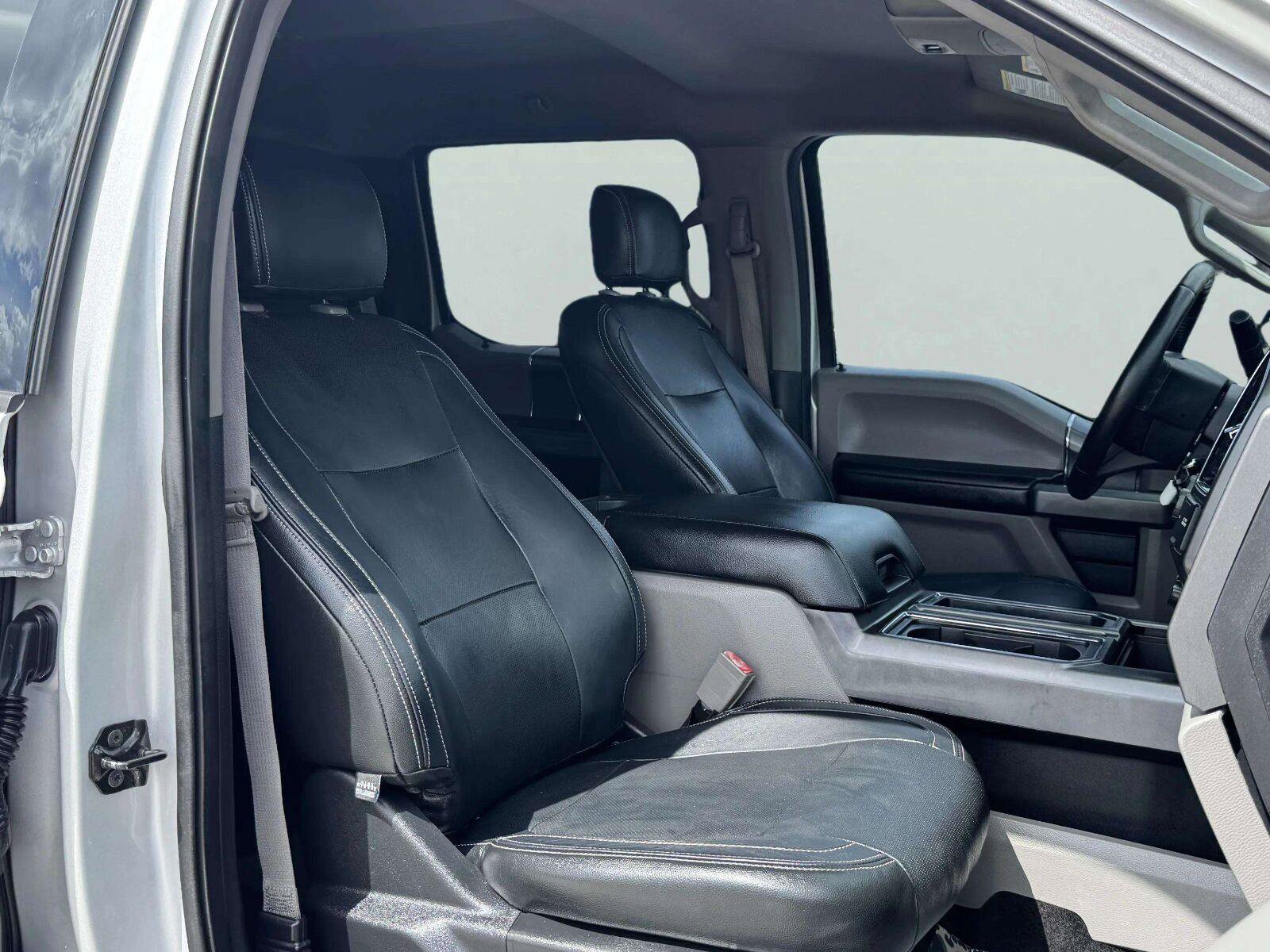 Used 2018 Ford F150 XLT w/ Equipment Group 302A Luxury AWD/4WD image 37