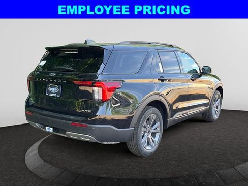 New 2026 Ford Explorer Active w/ Active Comfort Package AWD/4WD image 6
