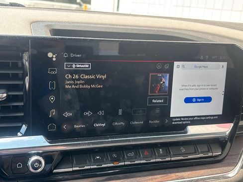 Used 2024 GMC Sierra 1500 SLT w/ SLT Premium Package image 13