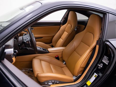 Used 2015 Porsche 911 Turbo S AWD/4WD image 5