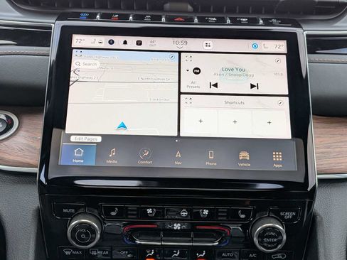 Used 2023 Jeep Grand Cherokee Summit w/ Advanced Protech Group IV image 30