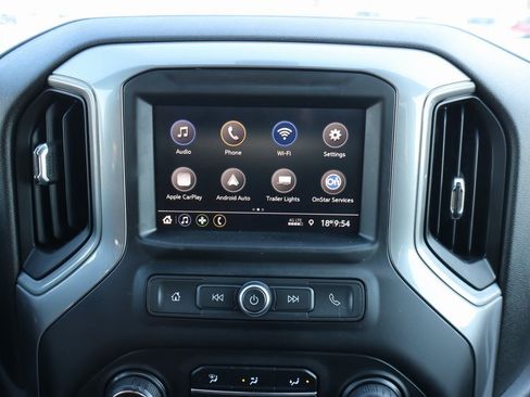 Used 2021 Chevrolet Silverado 1500 Custom image 10