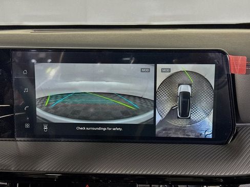 New 2026 Nissan Kicks SR w/ Cold Weather Package image 14