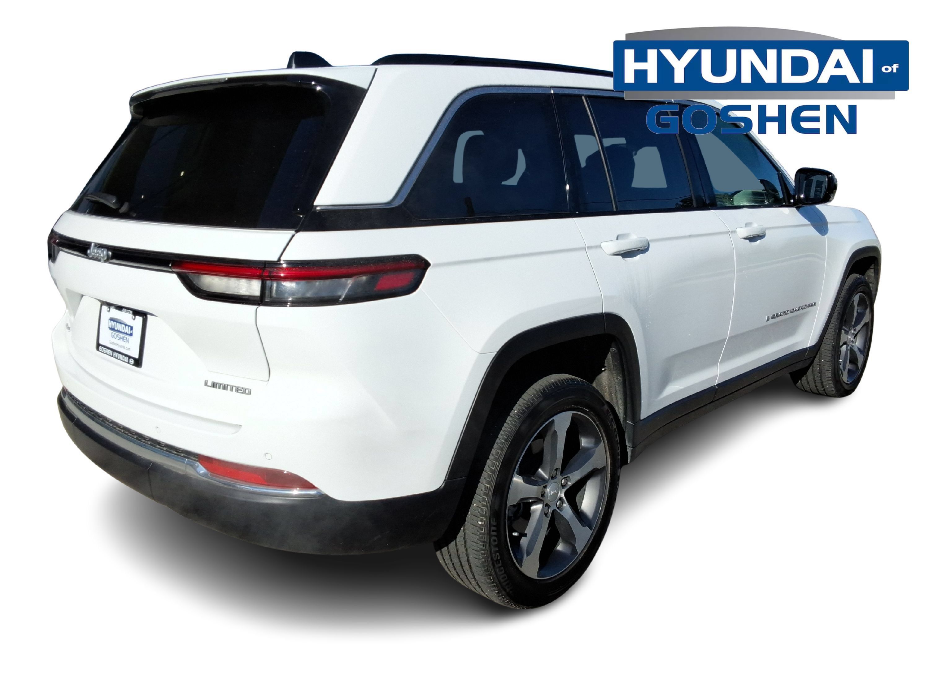Used 2024 Jeep Grand Cherokee Limited AWD/4WD image 9