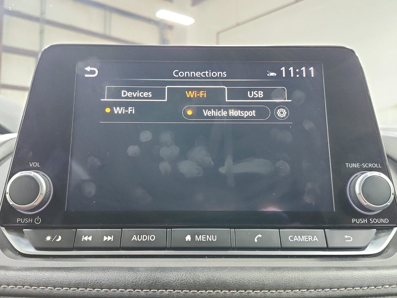 Used 2025 Nissan Rogue SV FWD image 16