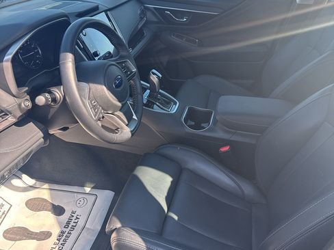 Used 2022 Subaru Legacy Limited image 9