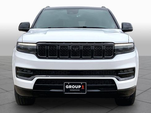 Used 2024 Jeep Grand Wagoneer L Series II w/ Quick Order Packagew 28T AWD/4WD image 4