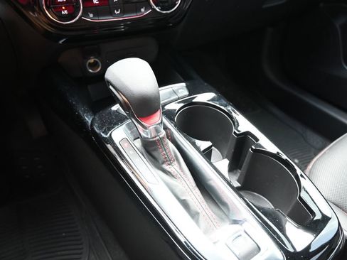 Used 2025 Chevrolet Trax RS w/ Driver Confidence Package image 12