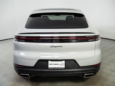 New 2026 Porsche Cayenne Coupe AWD/4WD image 30