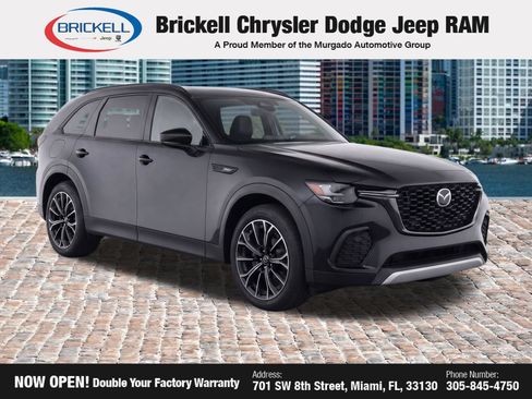 Used 2025 MAZDA CX-70 Plug-In Hybrid w/ Premium Plus AWD/4WD image 2