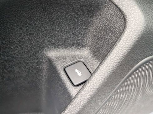 Used 2016 Honda Civic Touring image 18