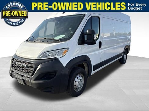 Used 2023 RAM ProMaster 2500 FWD image 1