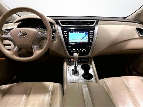 Used 2017 Nissan Murano Platinum image 7