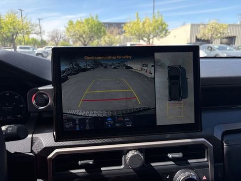 New 2026 Toyota 4Runner Limited AWD/4WD image 22