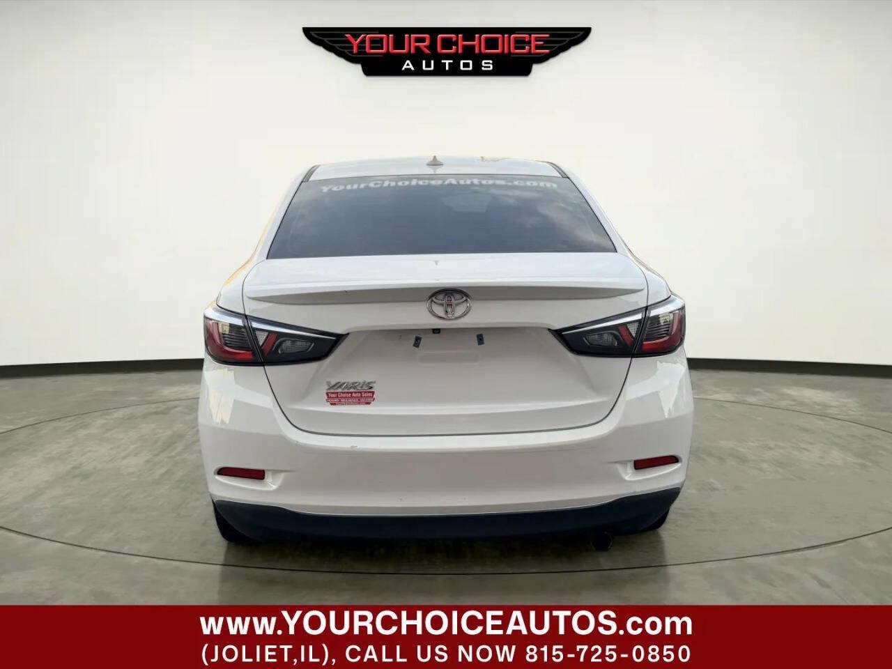 Used 2020 Toyota Yaris LE FWD image 4
