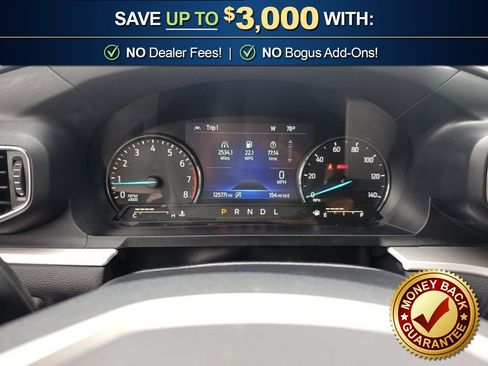 Used 2021 Ford Explorer XLT w/ Equipment Group 202A RWD image 19