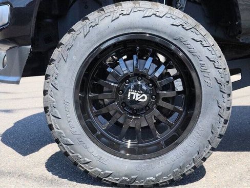 Used 2024 Ford F350 Platinum AWD/4WD image 13