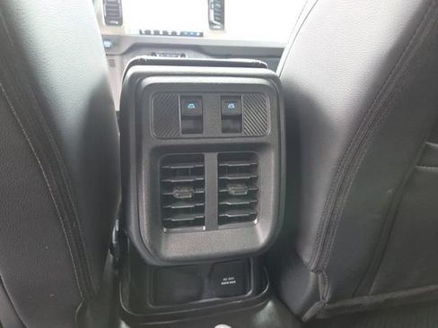 Used 2025 Ford Bronco Outer Banks AWD/4WD image 23