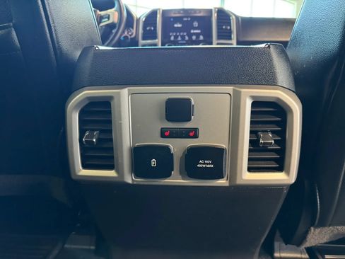 Used 2017 Ford F150 Lariat w/ Equipment Group 502A Luxury AWD/4WD image 29