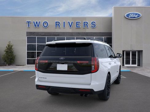 New 2026 Ford Expedition Platinum image 8