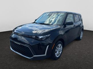 New 2025 Kia Soul LX image 1