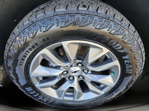 Used 2020 Chevrolet Silverado 1500 RST w/ True North Edition image 32