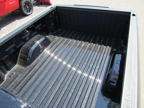 Certified 2023 GMC Sierra 1500 Pro AWD/4WD image 22