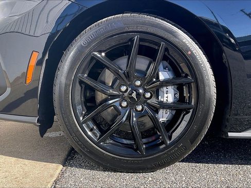 Used 2025 Ford Mustang GT image 11