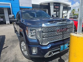 Used 2020 GMC Sierra 3500 Denali w/ Denali Ultimate Package video 2