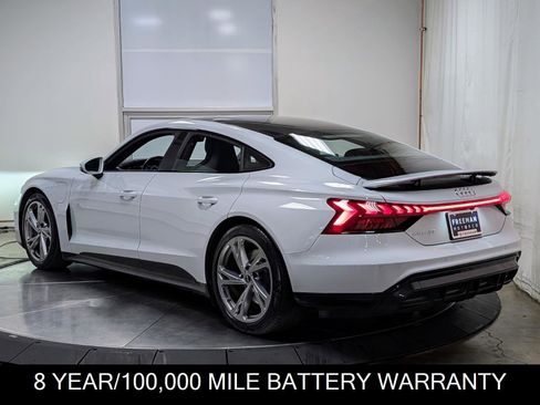 Used 2023 Audi e-tron GT Premium Plus image 7
