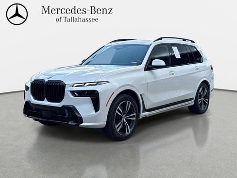 Used 2024 BMW X7 xDrive40i w/ Executive Package AWD/4WD image 1