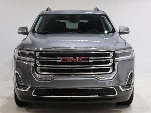 Used 2021 GMC Acadia SLE w/ Driver Convenience Package FWD image 2