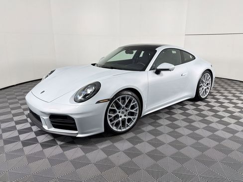 Certified 2025 Porsche 911 Carrera T RWD image 1
