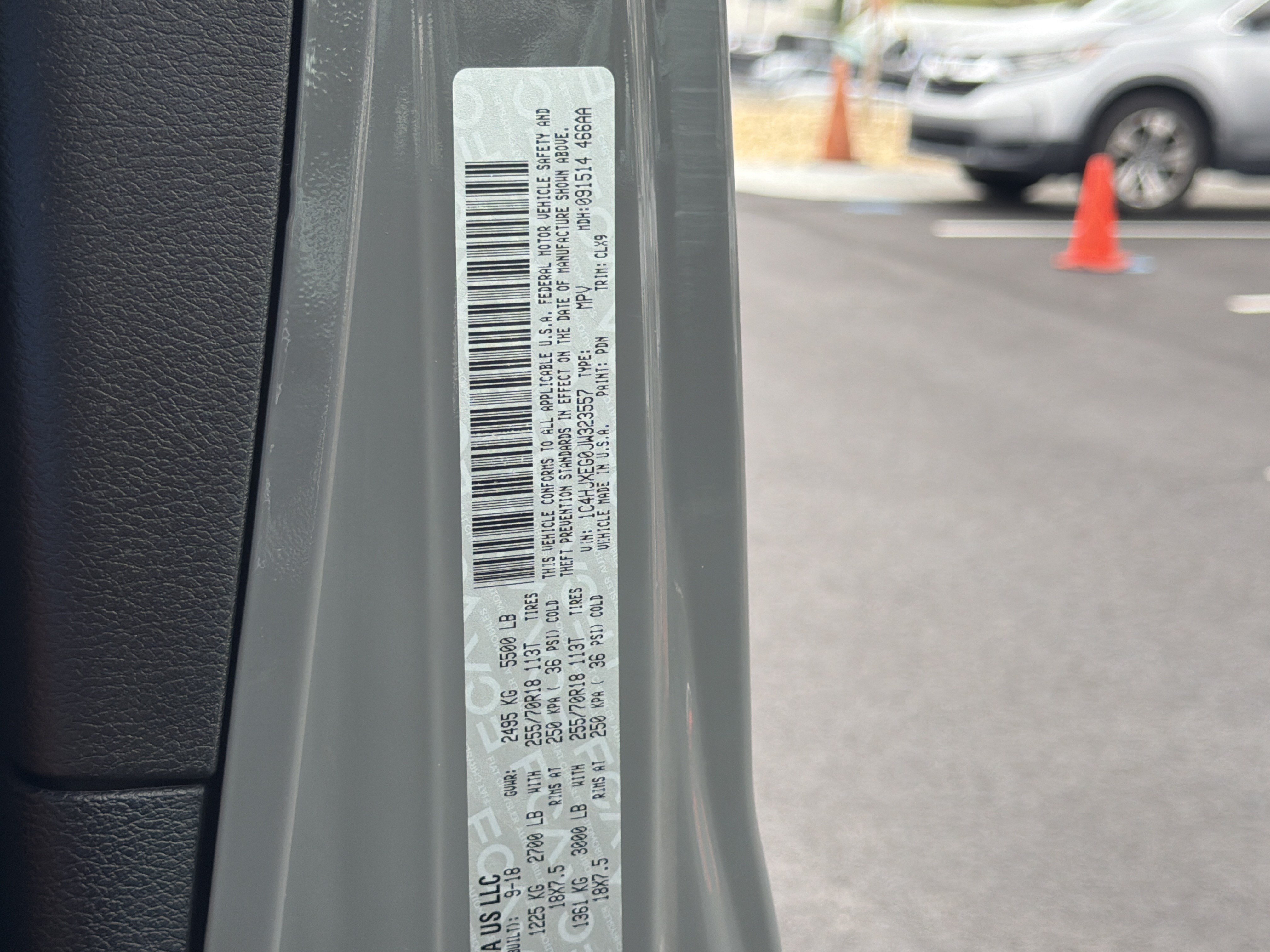 Used 2018 Jeep Wrangler Unlimited Sahara AWD/4WD image 33