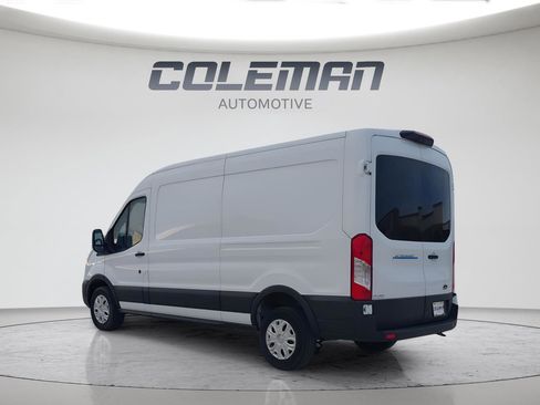 New 2023 Ford E-Transit Medium Roof image 3