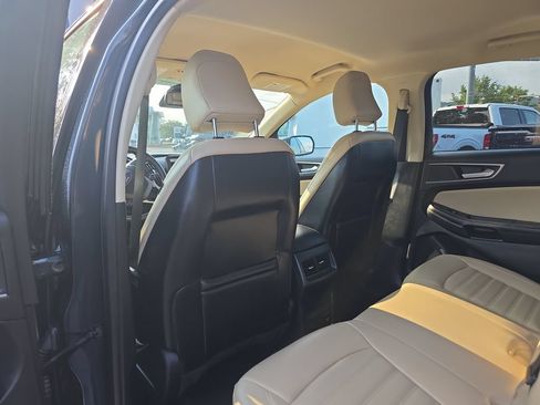 Used 2023 Ford Edge SEL w/ Convenience Package AWD/4WD image 17