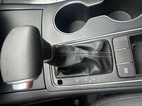 Used 2019 Kia Sorento L FWD image 29