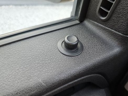 Used 2010 Ford F150 FX4 AWD/4WD image 43