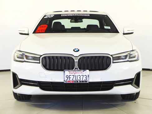 Certified 2023 BMW 530i w/ Convenience Package RWD image 3