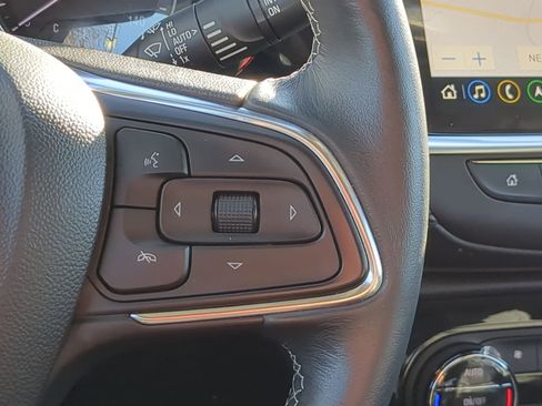 Used 2021 Buick Encore GX Essence w/ Advanced Technology Package image 18