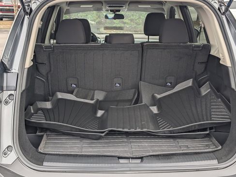 Used 2023 Nissan Rogue SV image 28