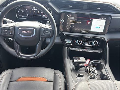 Used 2025 GMC Sierra 1500 AT4 w/ AT4 Premium Package image 19