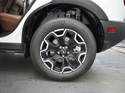 New 2026 Ford Bronco Sport Outer Banks AWD/4WD image 21