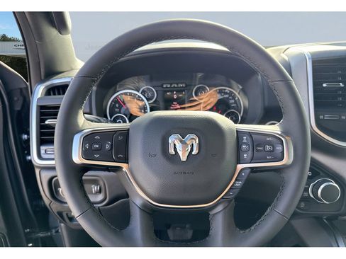 New 2026 RAM 1500 Big Horn AWD/4WD image 13