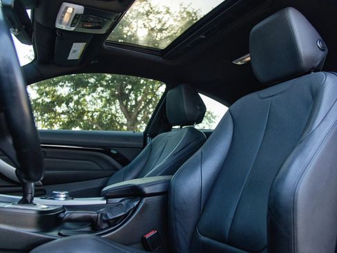 Used 2014 BMW 435i Coupe image 22