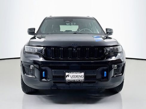 Used 2022 Jeep Grand Cherokee Trailhawk w/ Advanced Protech Group II image 2