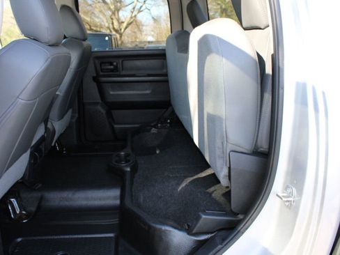 Used 2018 RAM 2500 Tradesman w/ Chrome Appearance Group AWD/4WD image 34