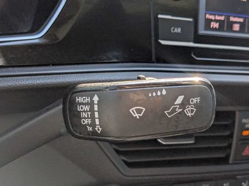 Used 2019 Volkswagen Jetta SE FWD image 25