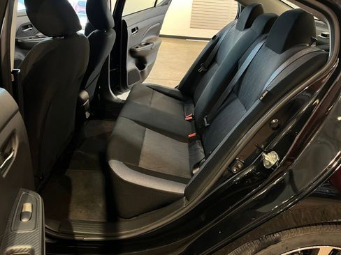 Used 2025 Nissan Versa SV image 24