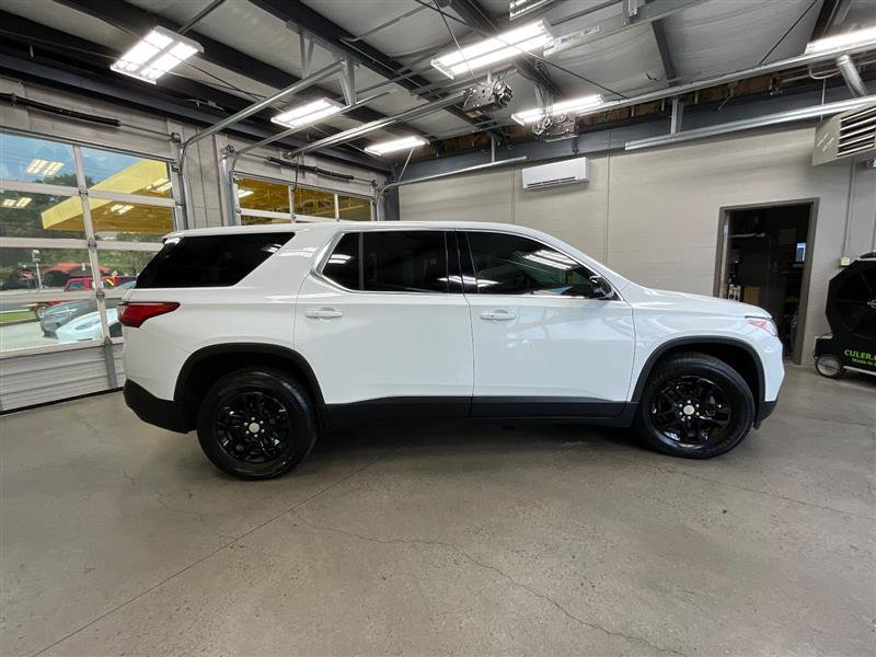 Used 2018 Chevrolet Traverse LS AWD/4WD image 6